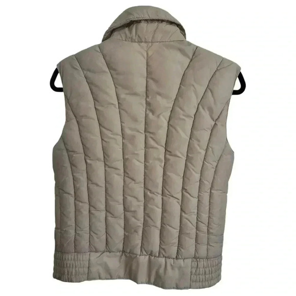 Vintage 1980s Mountain Goat by White Stag Ski Vest in beige, size Medium - Picture 5 of 10